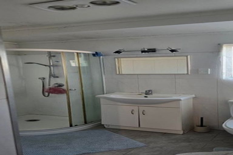 Photo of property in 4 Oratu Place, Manurewa, Auckland, 2102