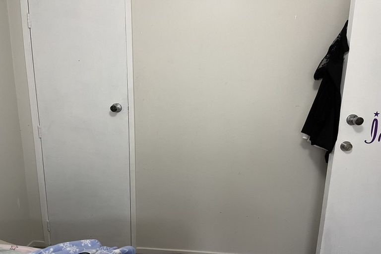 Photo of property in 1/66 Huia Road, Papatoetoe, Auckland, 2025