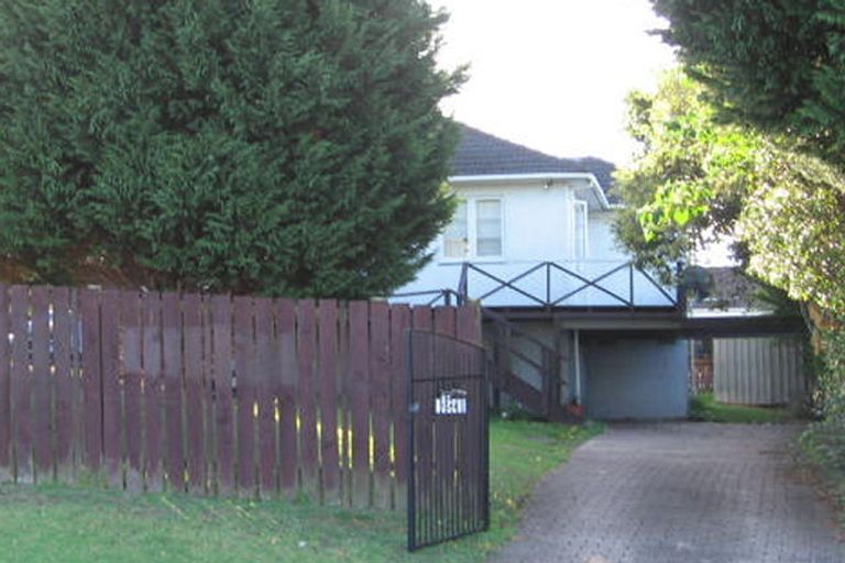 Photo of property in 124 Hepburn Road, Glendene, Auckland, 0602