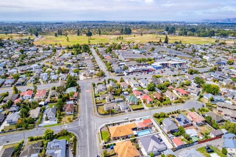 Photo of property in 18 Voss Street, Shirley, Christchurch, 8013