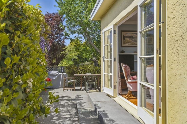 Photo of property in 74a Raumati Road, Raumati Beach, Paraparaumu, 5032