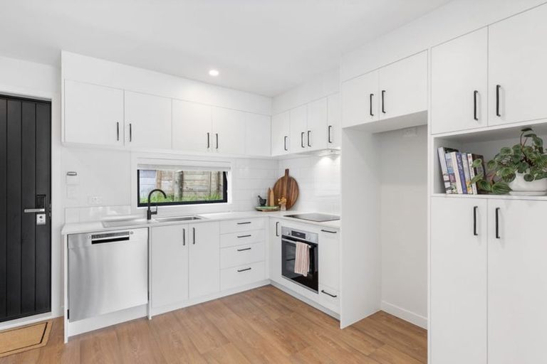 Photo of property in 4/15 Tilden Avenue, Hillcrest, Auckland, 0627