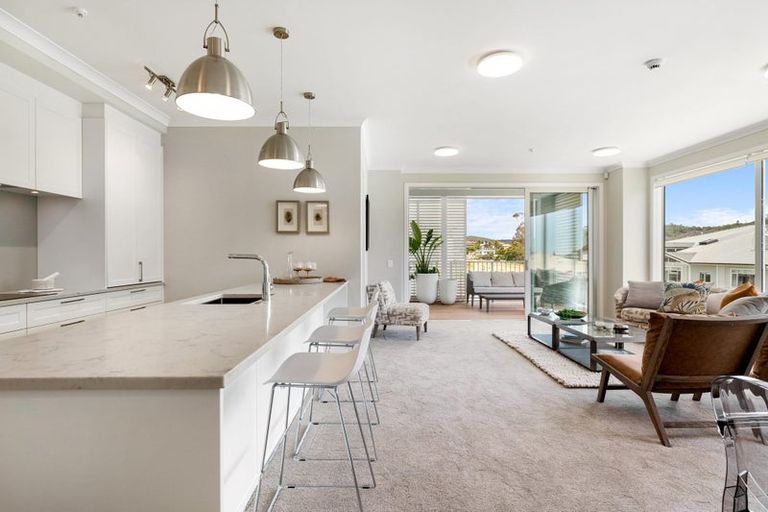 Photo of property in 231 Hibiscus Drive, Orewa, 0931