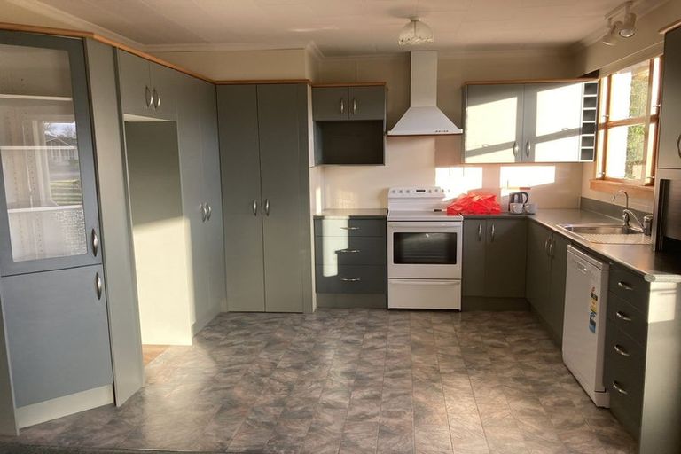 Photo of property in 44 Hillary Street, Winton, 9720