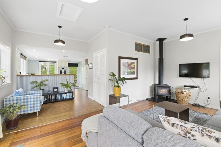 Photo of property in 8 Jervois Terrace, Ohau, 5570