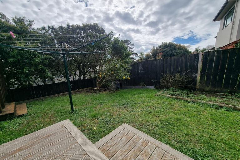 Photo of property in 15 Meteor Place, Schnapper Rock, Auckland, 0632