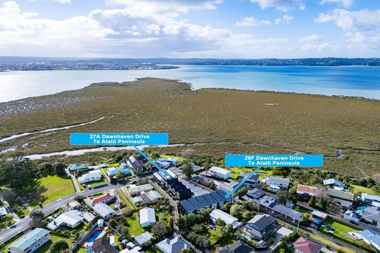 Photo of property in 27a Dawnhaven Drive, Te Atatu Peninsula, Auckland, 0610