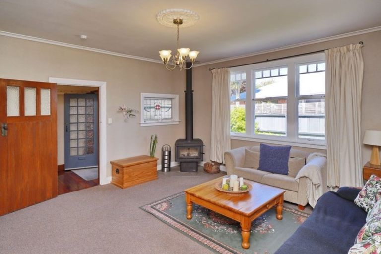 Photo of property in 41 Ayers Street, Rangiora, 7400
