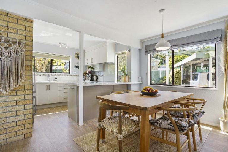 Photo of property in 39 Westwood Street, Bellevue, Tauranga, 3110