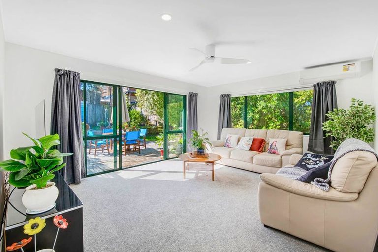 Photo of property in 28d Zealandia Road, Manly, Whangaparaoa, 0930