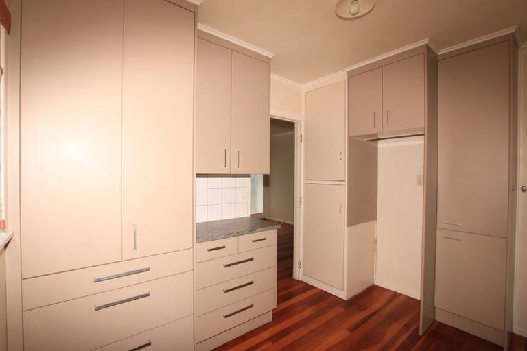 Photo of property in 3/13 Otakau Road, Milford, Auckland, 0620