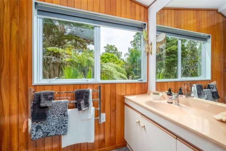 Photo of property in 299 School Road, Waimauku, 0881