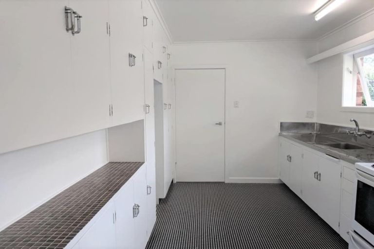 Photo of property in 4 Arthur Crescent, Hauraki, Auckland, 0622