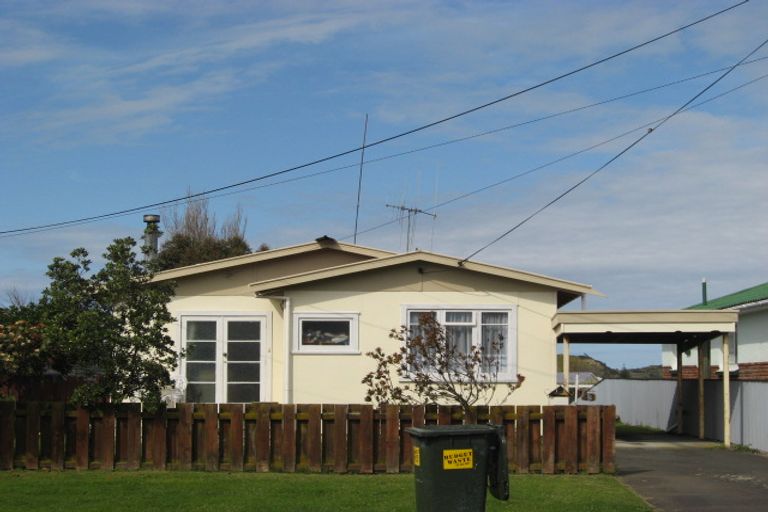 Photo of property in 28 Moore Avenue, Tawhero, Whanganui, 4501