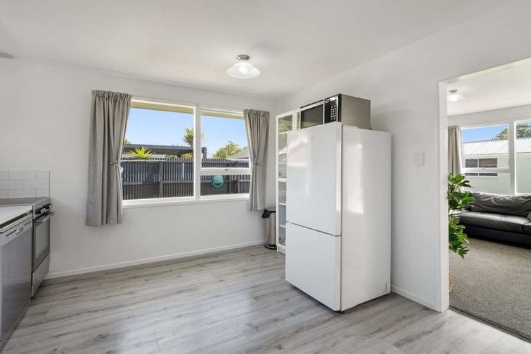 Photo of property in 2/161 Beach Road, North New Brighton, Christchurch, 8083