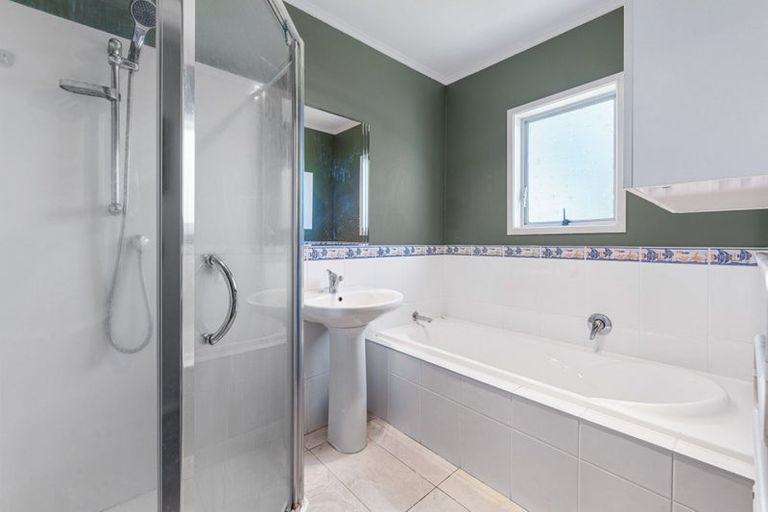 Photo of property in 31 Finnerty Avenue, Howick, Auckland, 2014