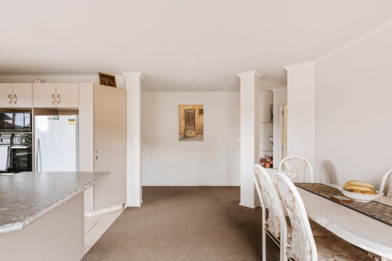 Photo of property in 86 Longview Drive, Papamoa Beach, Papamoa, 3118