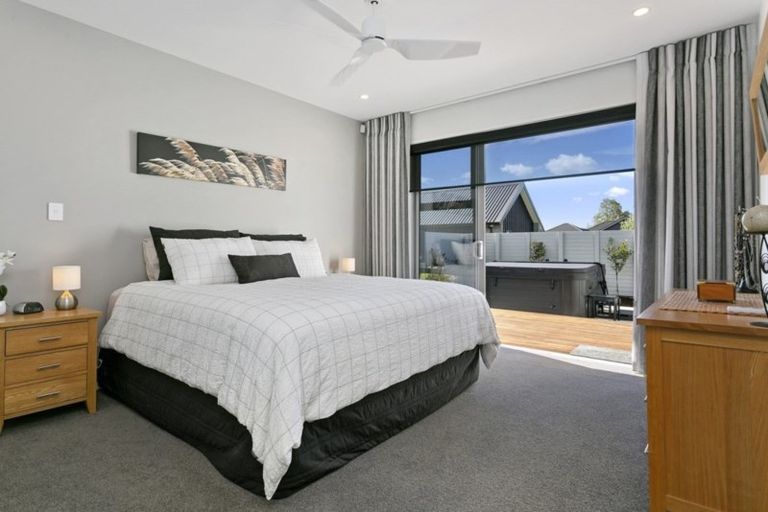 Photo of property in 8 Kotare Grove, Cambridge, 3434