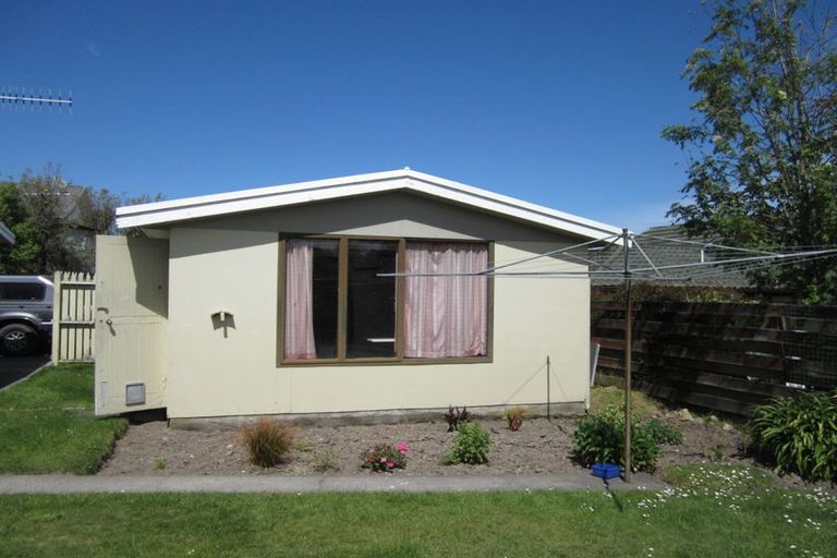 Photo of property in 2/15 Regents Grove, Richmond Heights, Taupo, 3330