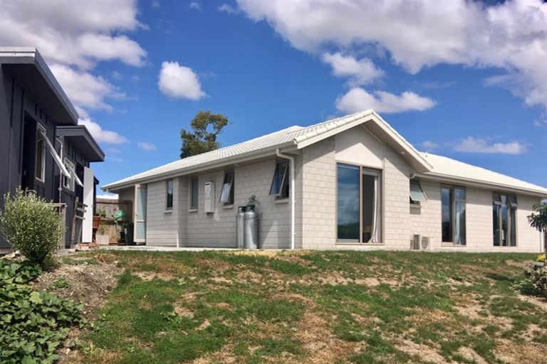 Photo of property in 25 Calla Street, Maungaturoto, 0520