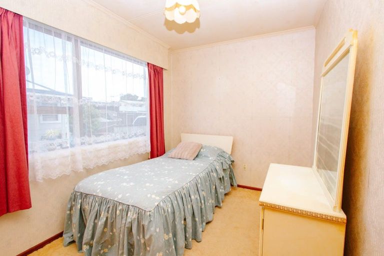 Photo of property in 35 West Crescent, Te Puru, Thames, 3575