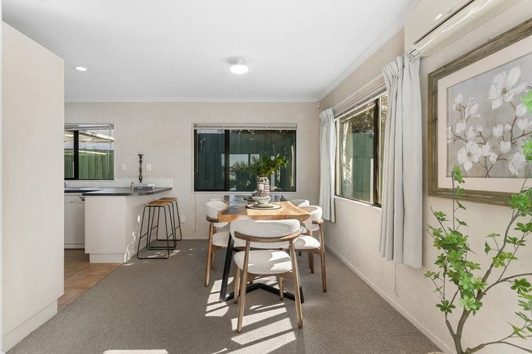 Photo of property in 1a Eaglen Place, Howick, Auckland, 2010