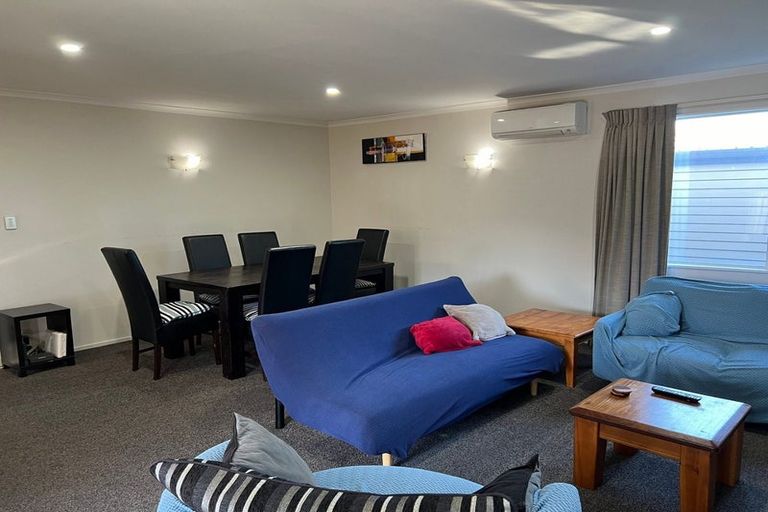 Photo of property in 325 Main South Road, Hornby, Christchurch, 8042