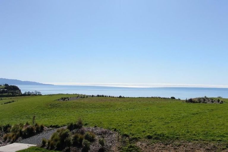 Photo of property in 19 Te Papa Lane, Tasman, 7173