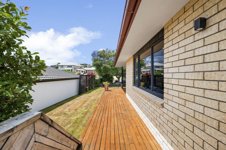 Photo of property in 203 Heta Road, Merrilands, New Plymouth, 4312