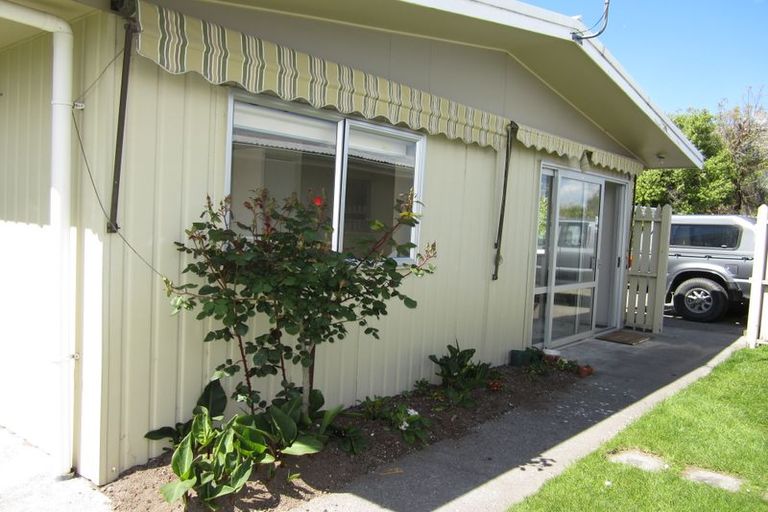 Photo of property in 2/15 Regents Grove, Richmond Heights, Taupo, 3330