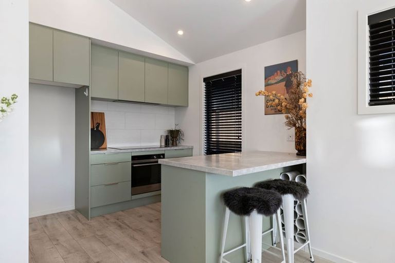 Photo of property in 78 Howden Drive, Jacks Point, 9371