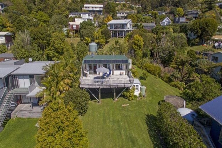 Photo of property in 94 Pa Road, Hahei, Whitianga, 3591