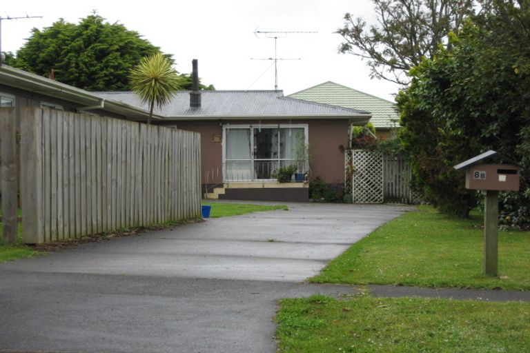 Photo of property in 8b Willowbrook, Pukekohe, 2120