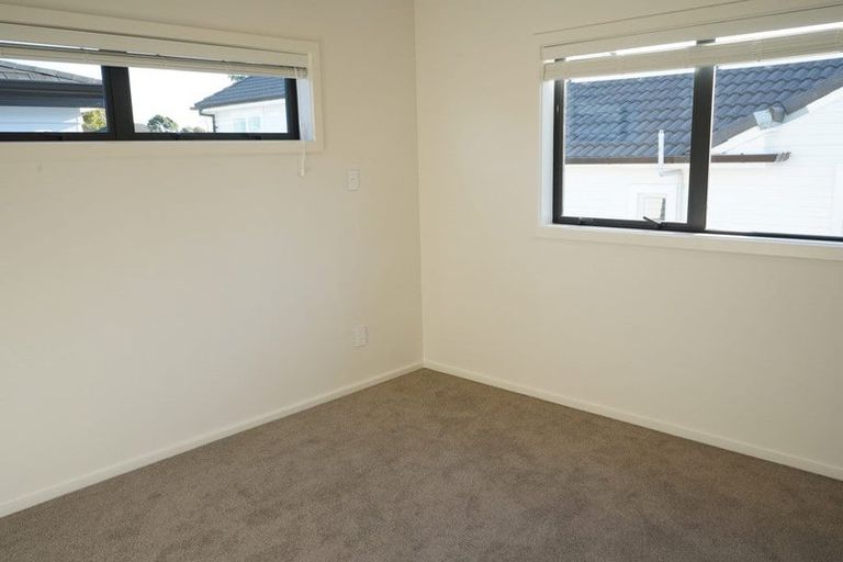 Photo of property in 35c Vincent Street, Howick, Auckland, 2014