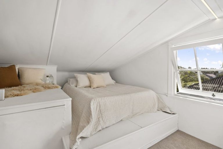 Photo of property in 23b Church Street, Northcote Point, Auckland, 0627