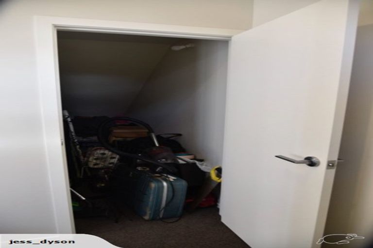 Photo of property in 14 Uku Lane, Hobsonville, Auckland, 0616