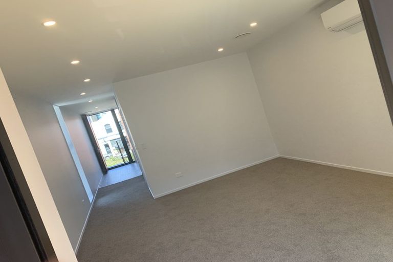 Photo of property in 2/235 Madras Street, Christchurch Central, Christchurch, 8011