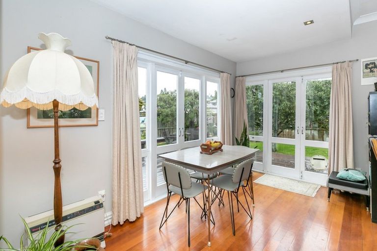 Photo of property in 9 Hinau Street, Maeroa, Hamilton, 3200