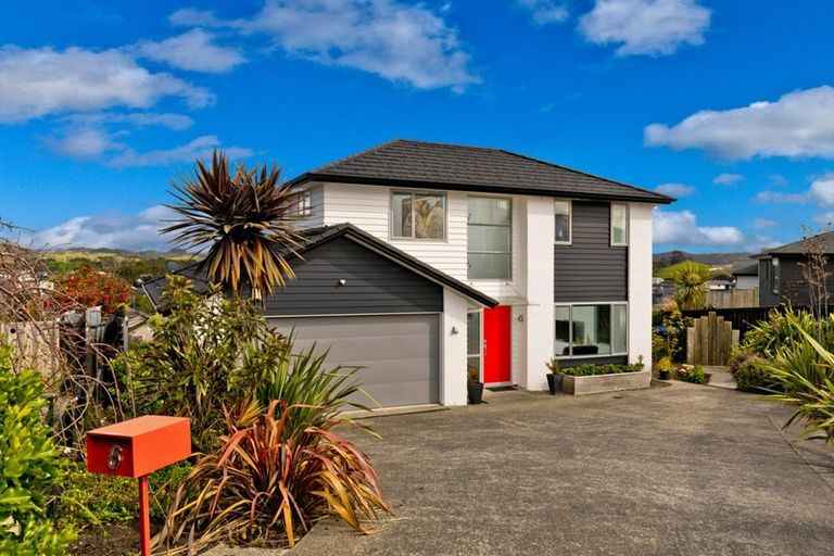 Photo of property in 6 Skipjack Pass, Silverdale, 0932