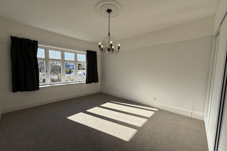 Photo of property in 42 Winton Street, St Albans, Christchurch, 8014