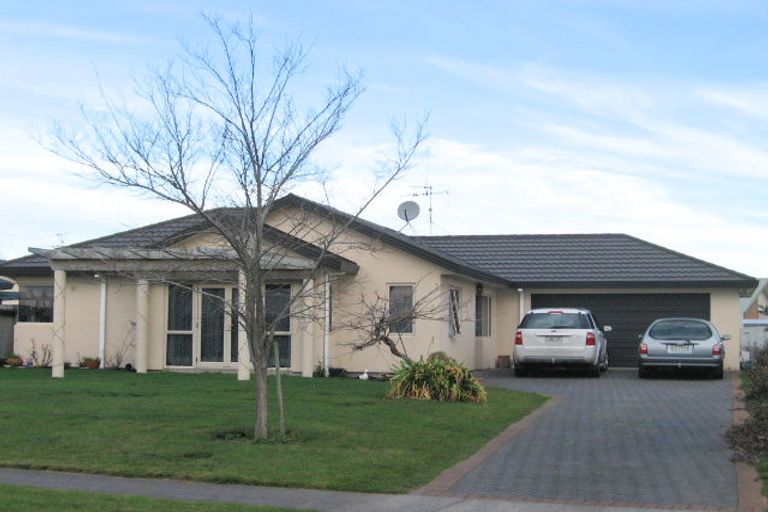 Photo of property in 33 Bouverie Crescent, Flagstaff, Hamilton, 3210