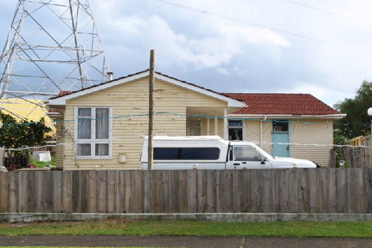 Photo of property in 4 Blair Place, Otara, Auckland, 2023