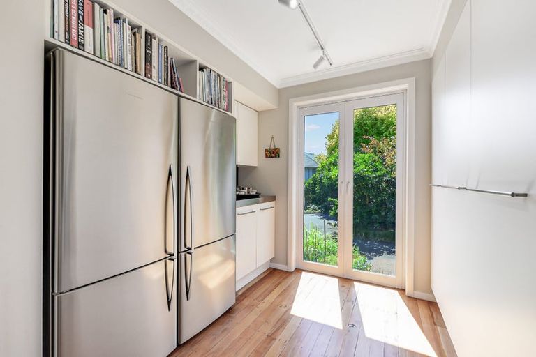 Photo of property in 2 Joffre Street, Frankton, Hamilton, 3204