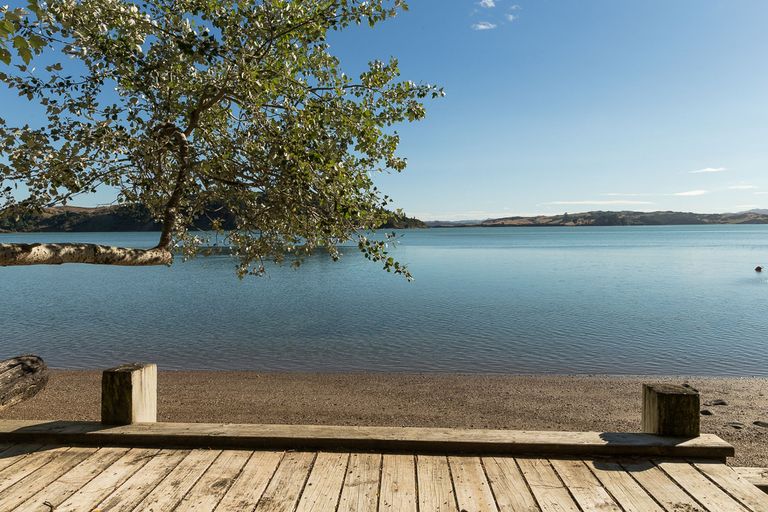 Photo of property in 106g Greenslade Road, Raglan, 3295