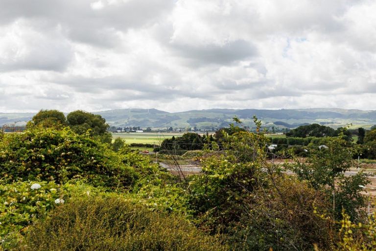 Photo of property in 10 Morocco Terrace, Kelvin Grove, Palmerston North, 4414