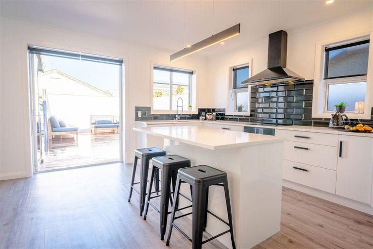 Photo of property in 80 Hassall Street, Watlington, Timaru, 7910