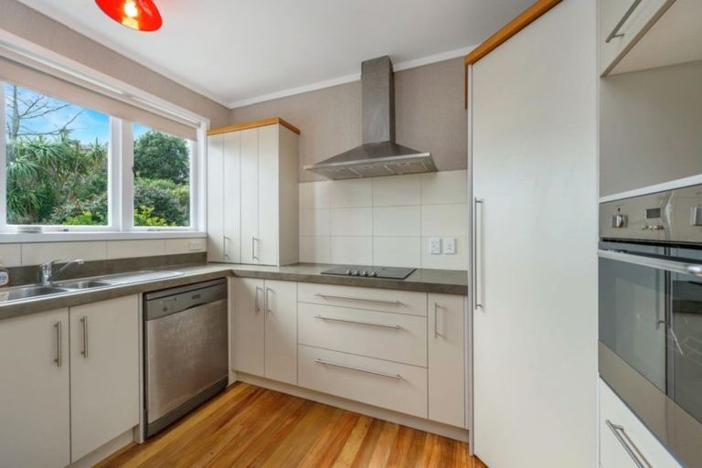 Photo of property in 37 Bretton Terrace, Hillcrest, Hamilton, 3216