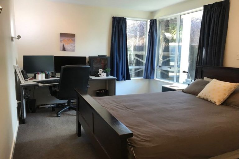 Photo of property in 113 Gardiners Road, Harewood, Christchurch, 8051