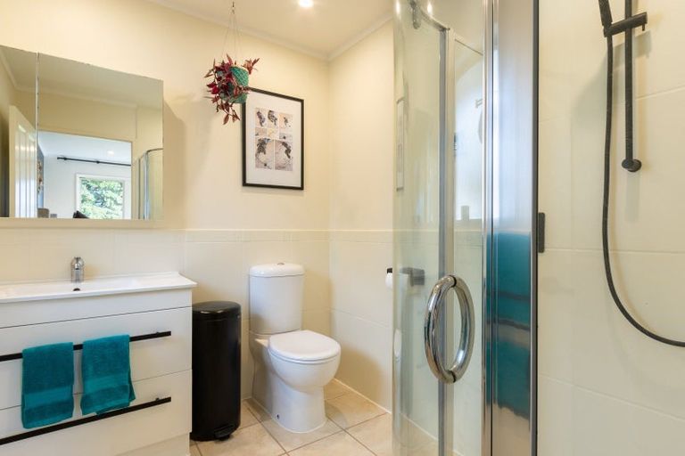 Photo of property in 196 Tutere Street, Waikanae Beach, Waikanae, 5036