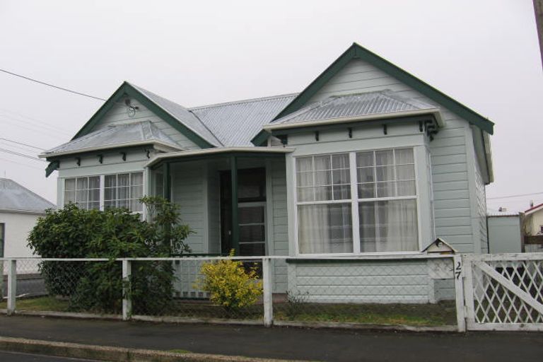 Photo of property in 27 Atkinson Street, South Dunedin, Dunedin, 9012